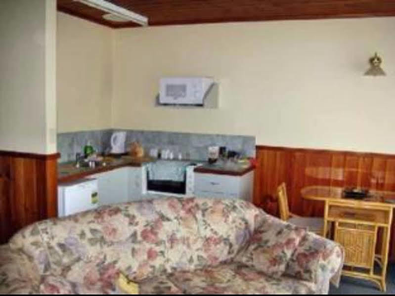 Kitty'S Cottages - Managed By Big4 Strahan Holiday Retreat Eksteriør bilde